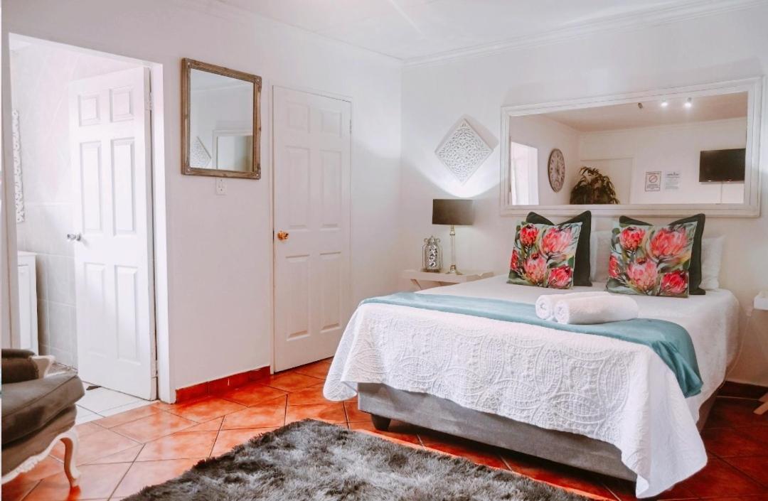 Zhantique Guest House 1- Unit 5 Boksburg Buitenkant foto