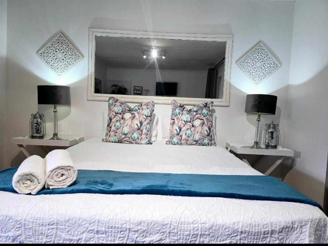 Zhantique Guest House 1- Unit 5 Boksburg Buitenkant foto